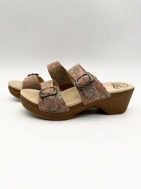 Dansko Sandals Women’s Sophie Stained Glass Sand Clogs Slides Leather Size 38